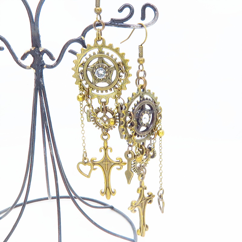 アンティークゴールド ロザリオと歯車の本格的スチームパンクピアス スワロフスキー・クリスタル チェーン