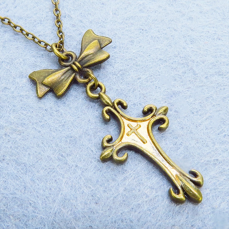 アンティークゴールド ゴシック調ロザリオとリボンのスリムなネックレス 長さ調整可