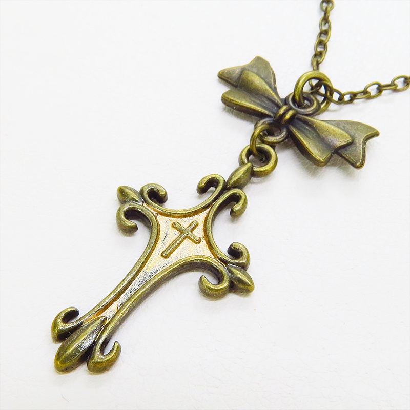 アンティークゴールド ゴシック調ロザリオとリボンのスリムなネックレス 長さ調整可