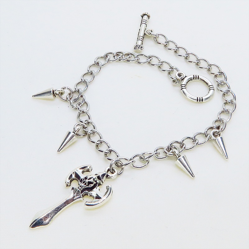 シルバーカラー ゴシック調ソード(剣)チャームのブレスレット スパイク付 パンク ロック