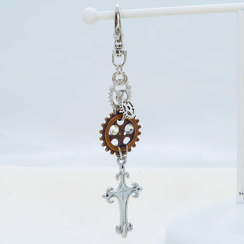 アンティークシルバー ロザリオと複数の歯車を組合せたスチームパンク風キーホルダー 金具変更可