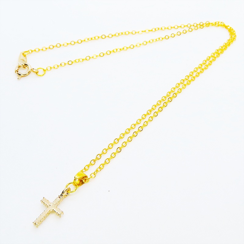ゴールドカラー ラインストーンを敷き詰めたロザリオのコンパクトなペンダントネックレス 長さ調整可