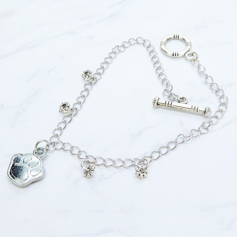 アンティークシルバー 肉球モチーフのシンプルな大人可愛いブレスレット 猫 犬