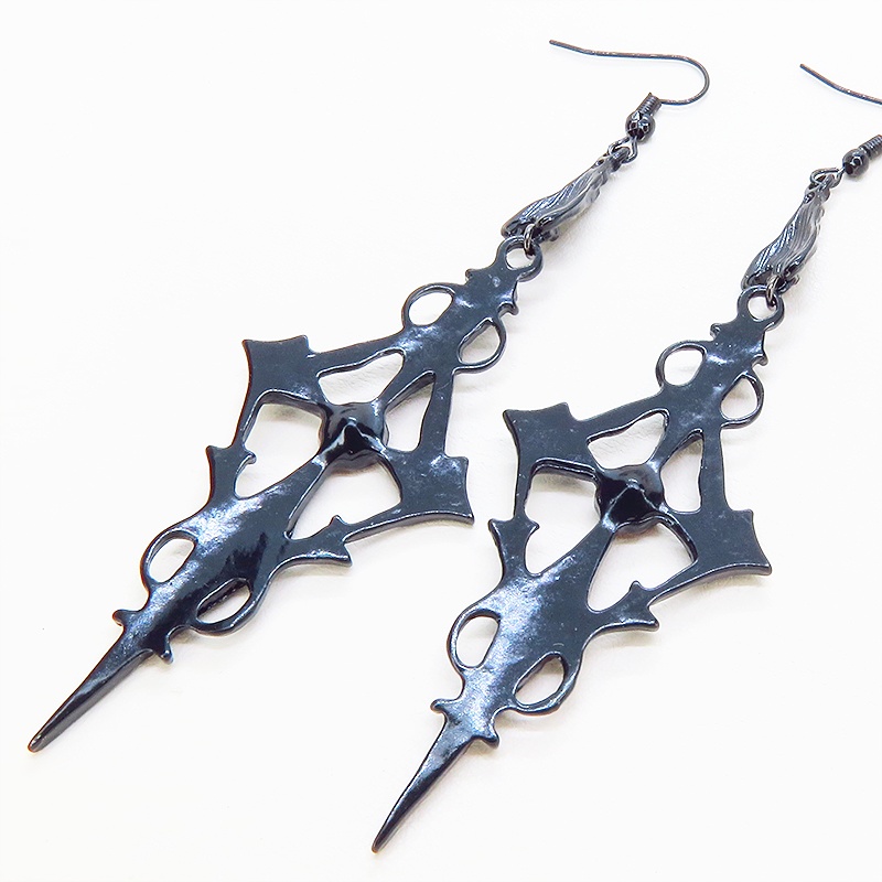 ゴシック調ブラックロザリオピアス レッドアイ バット コウモリ ロック パンク