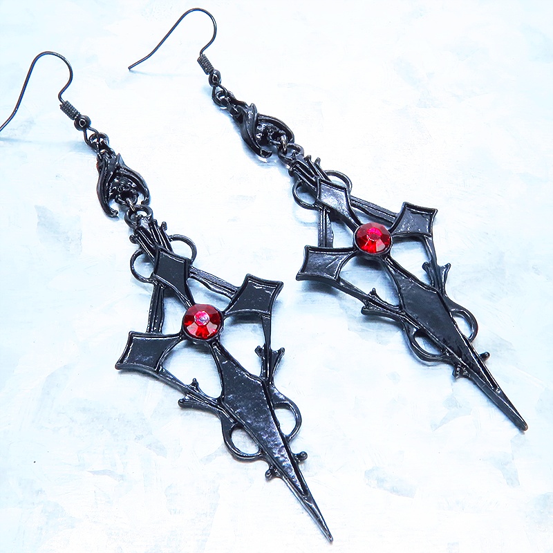 ゴシック調ブラックロザリオピアス レッドアイ バット コウモリ ロック パンク