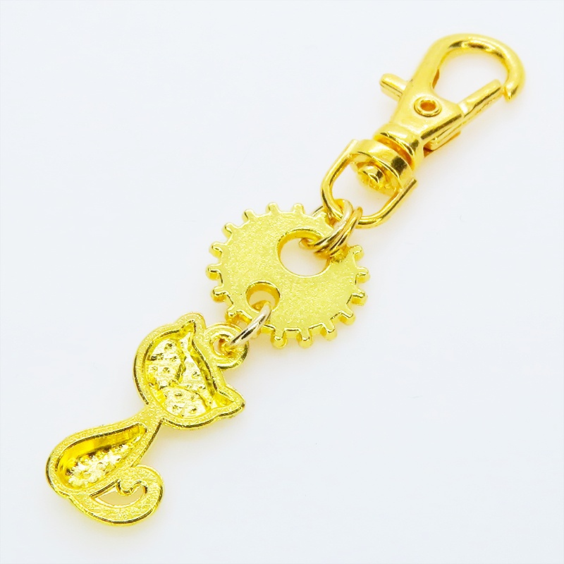 ゴールドカラー 猫と歯車・ギアを組合せたコンパクトなキーホルダー 金具交換可