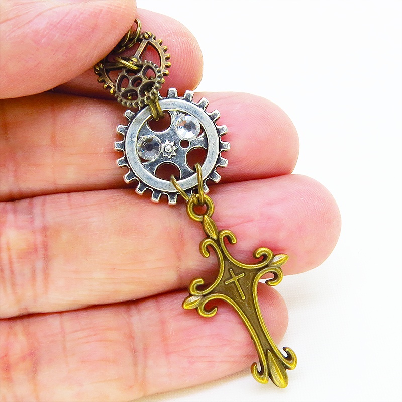 アンティークゴールド ロザリオと歯車を組合せたスリムなスチームパンクピアス アンティークシルバー