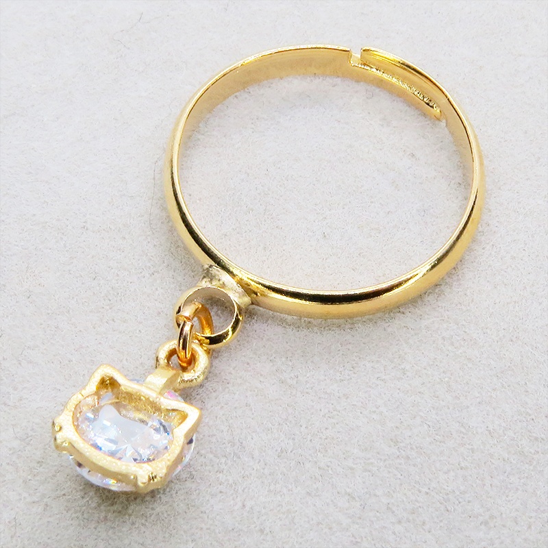 マットゴールド 猫フレームのキュービックジルコニアのリング フリーサイズ(デフォルト13号)