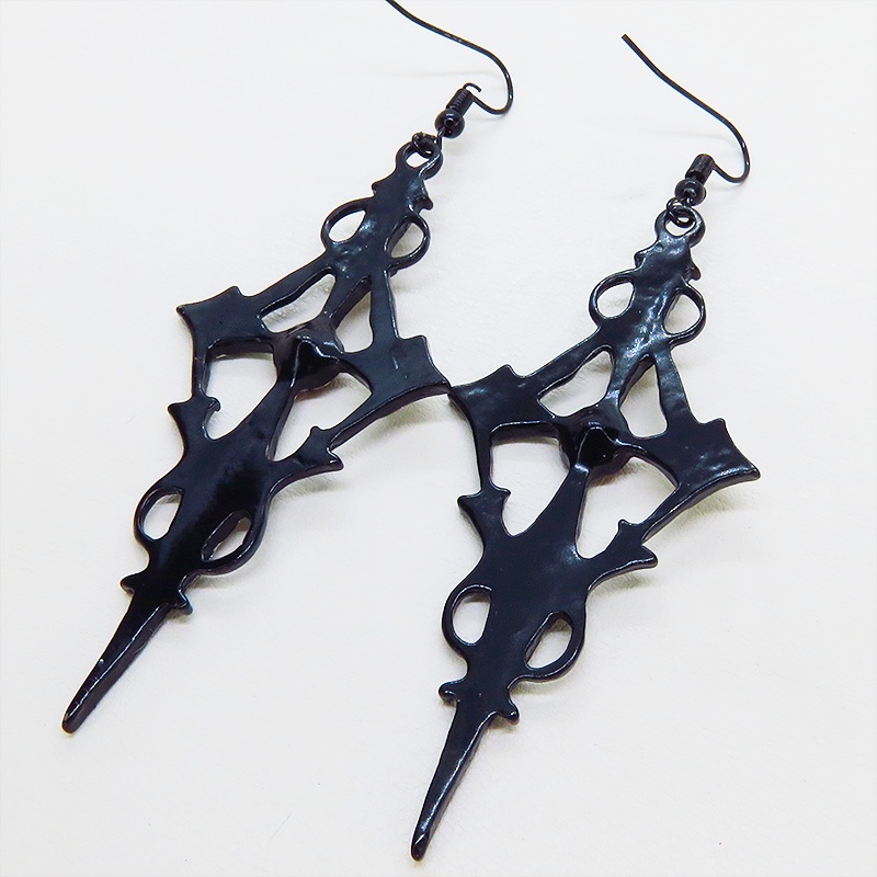 ブラック&シルバー ゴシック調ロザリオのピアス ロック パンク ゴス