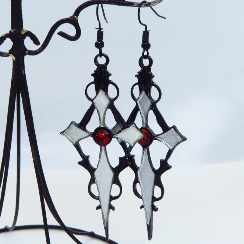 ブラック&シルバー ゴシック調ロザリオのピアス ロック パンク ゴス