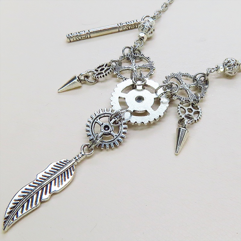 アンティークシルバー フェザーと歯車を組合せた多層構造のスチームパンク風ネックレス ラインストーン アジャスター可