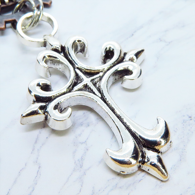 アンティークシルバー ゴシック調ロザリオと歯車を組合せた重厚スチームパンクネックレス 長さ調整可