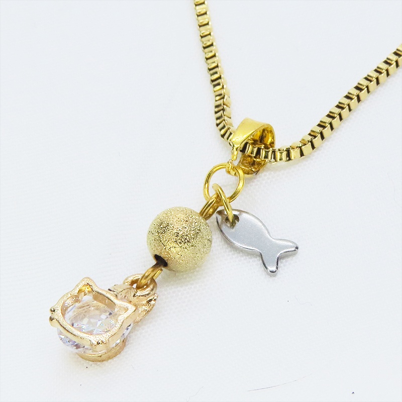 ステンレス製 マットゴールド 猫フレームキュービックジルコニアのコンパクトなネックレス ベネチアンチェーン