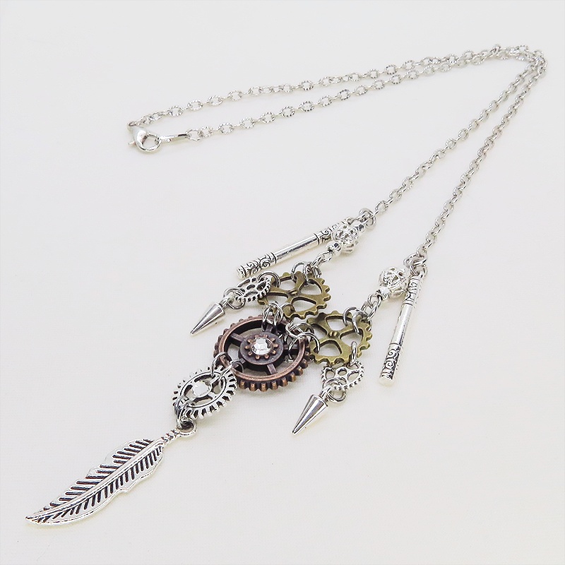 アンティークシルバー フェザーと歯車を組合せたスチームパンク風ネイティブ・アメリカンネックレス 長さ調整可