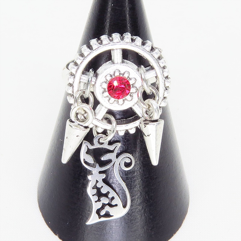 アンティークシルバー 猫と歯車のスチームパンク風リング スワロフスキー（スカーレット） スパイク フリーサイズ