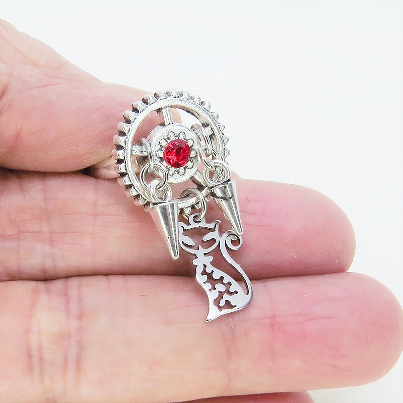 アンティークシルバー 猫と歯車のスチームパンク風リング スワロフスキー(スカーレット) スパイク フリーサイズ