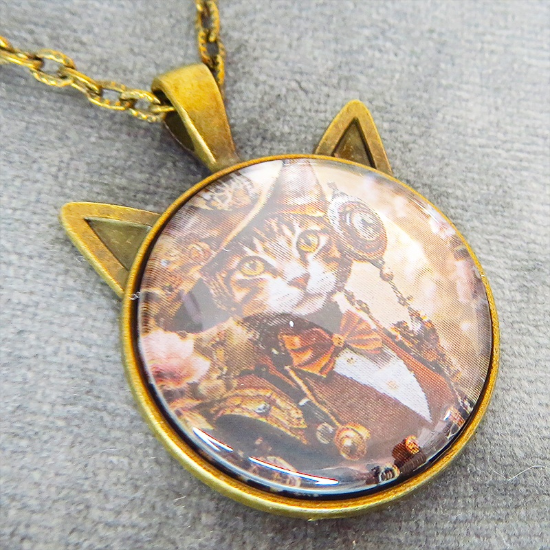 アンティークゴールド 猫耳カボションペンダントネックレス スチームパンク キジシロ貴婦人 長さ調整可