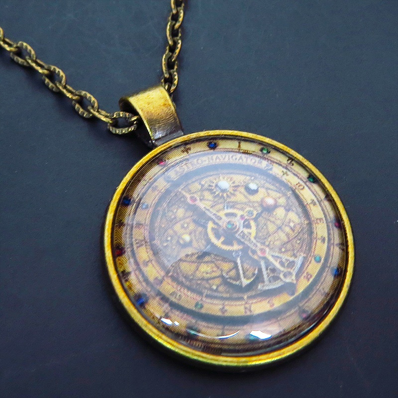 アンティークゴールド 羅針盤と歯車の描かれたスチームパンク風カボションペンダントネックレス TYPE-B 長さ調整可