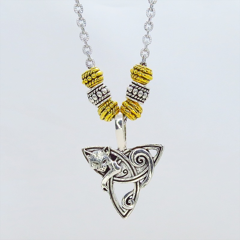 アンティークシルバー フォックス(狐)とメタルビーズを組合せたネックレス 長さ調整可