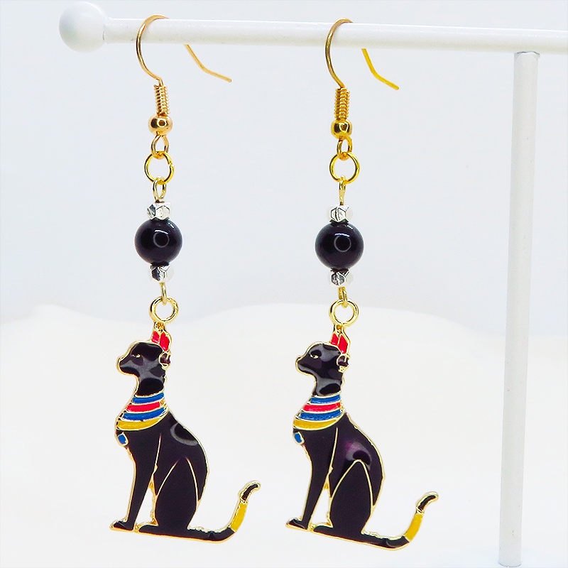 古代エジプトの猫の神様バステトのピアス 黒猫 エナメル オニキス サージカル可