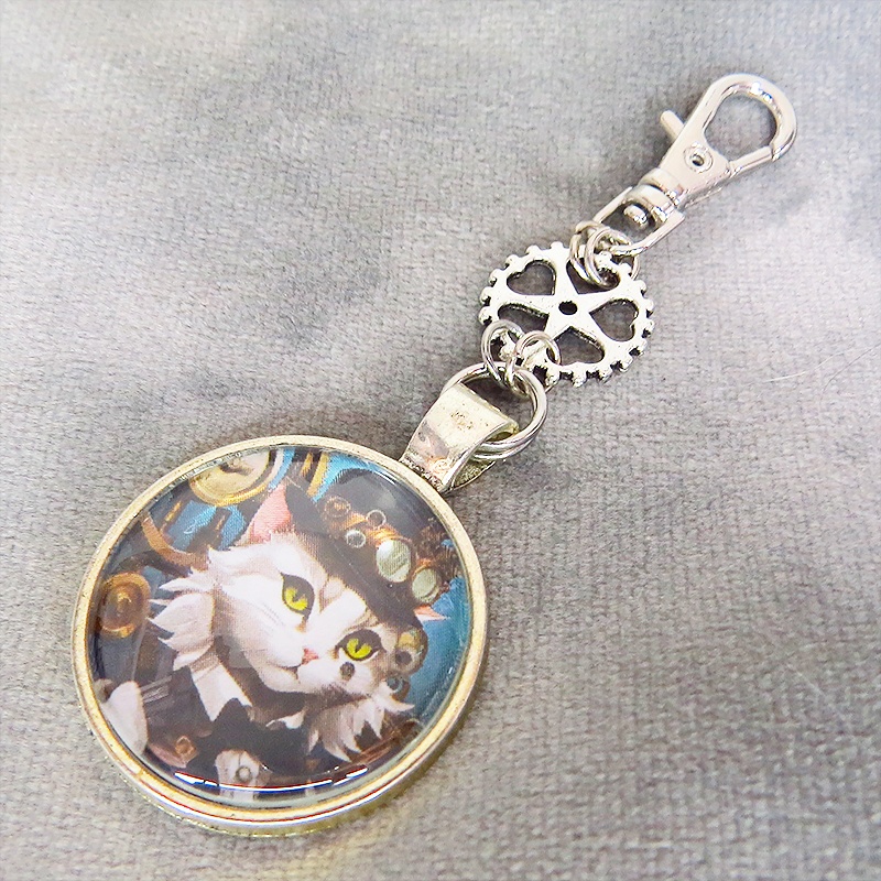 シルバーカラー カボションペンダント キーホルダー スチームパンク シルクハットの毛長白猫 金具変更可