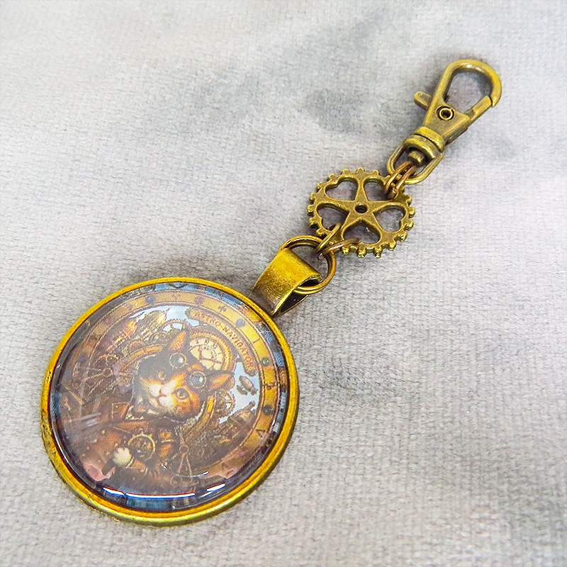 アンティークゴールド カボションペンダントキーホルダー スチームパンク 三毛猫パイロット 金具変更可