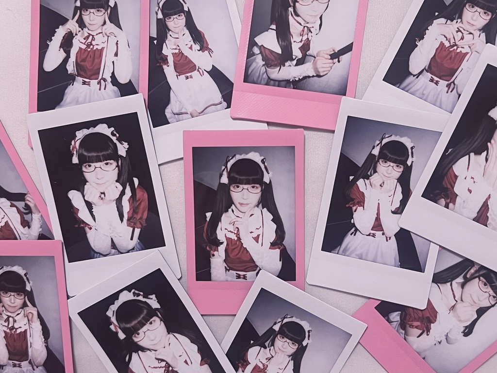 ♡メイドさんのチェキ♡