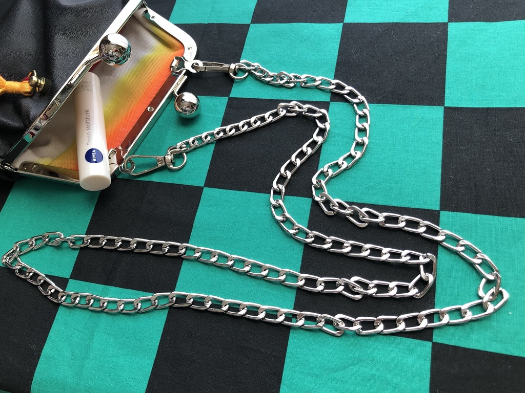 【SALE】煉獄杏寿郎イメージ/がま口(チェーンストラップ付き)