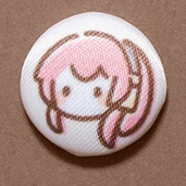 くるみボタンバッジ・ルカ