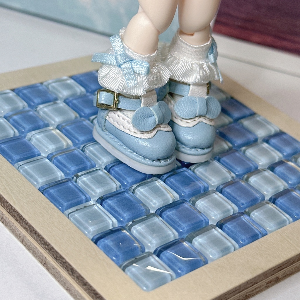 【ガラスタイル】ドールスタンド (ウッドタイプ)