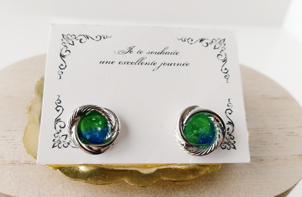 ループロープピアス【さねぎゆイメージ】