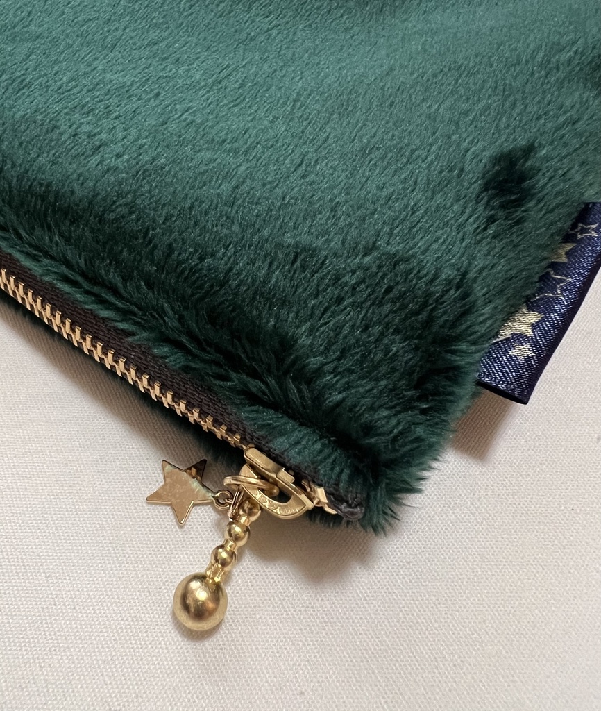 ふかふかポーチ