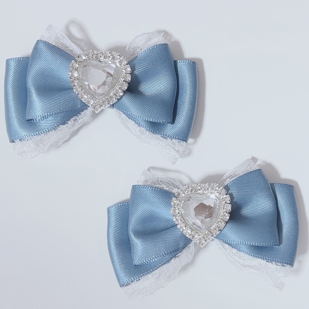 ミニリボンヘアクリップ くすみブルー ホワイト♡量産型地雷系ハンドメイドアクセサリーハート白青ゴシックロリータ推し活ゴスロリ病みかわいいヘアクリップヘアピンヘアメイク
