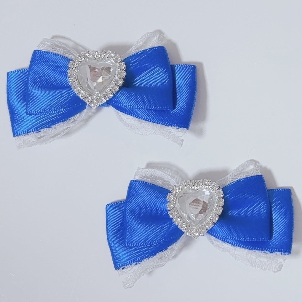 ミニリボンヘアクリップ ブルー ホワイト♡量産型地雷系ハンドメイドアクセサリーハート黒ゴシックロリータ推し活ゴスロリ病みかわいいヘアクリップヘアピンヘアメイク白青