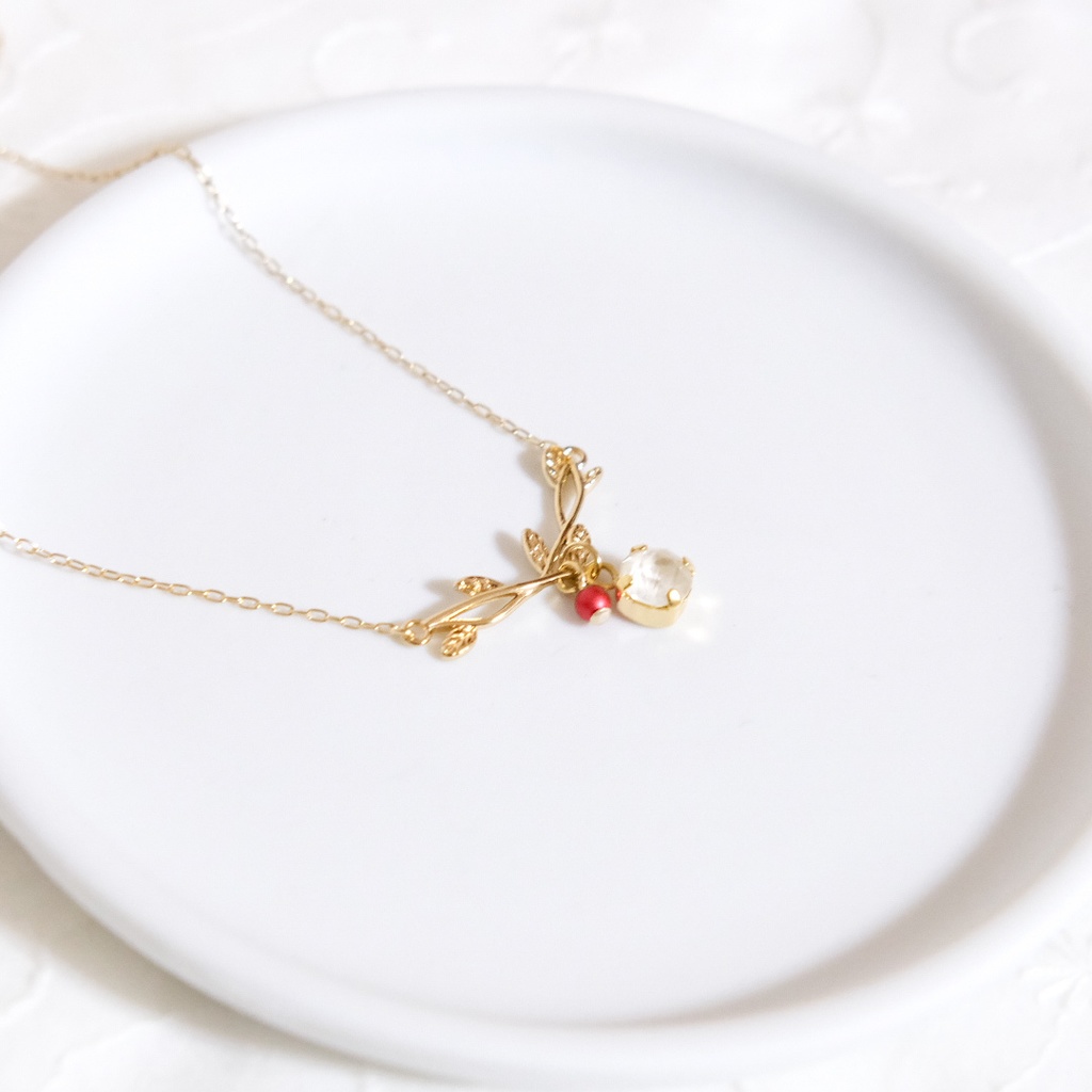 刀剣乱舞イメージ 小枝とクリスタルガラスのネックレス