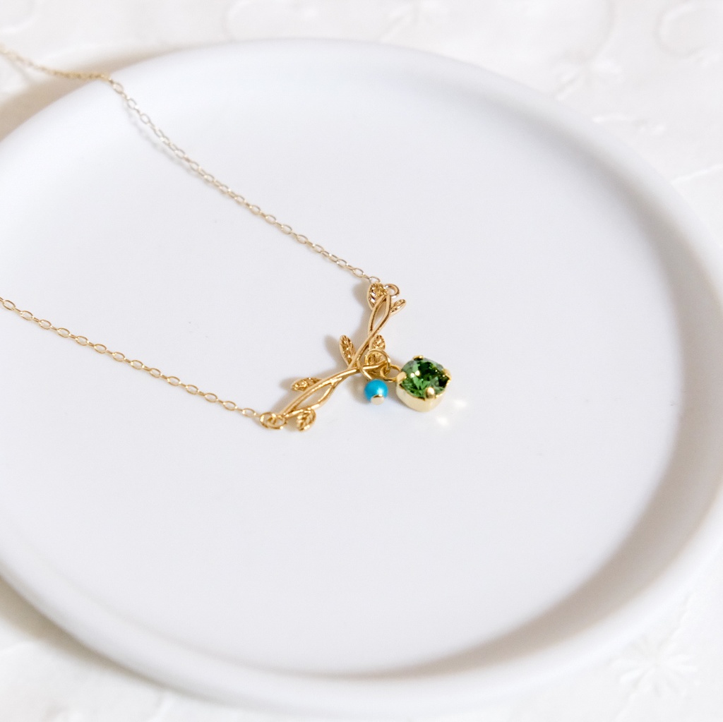 刀剣乱舞イメージ 小枝とクリスタルガラスのネックレス