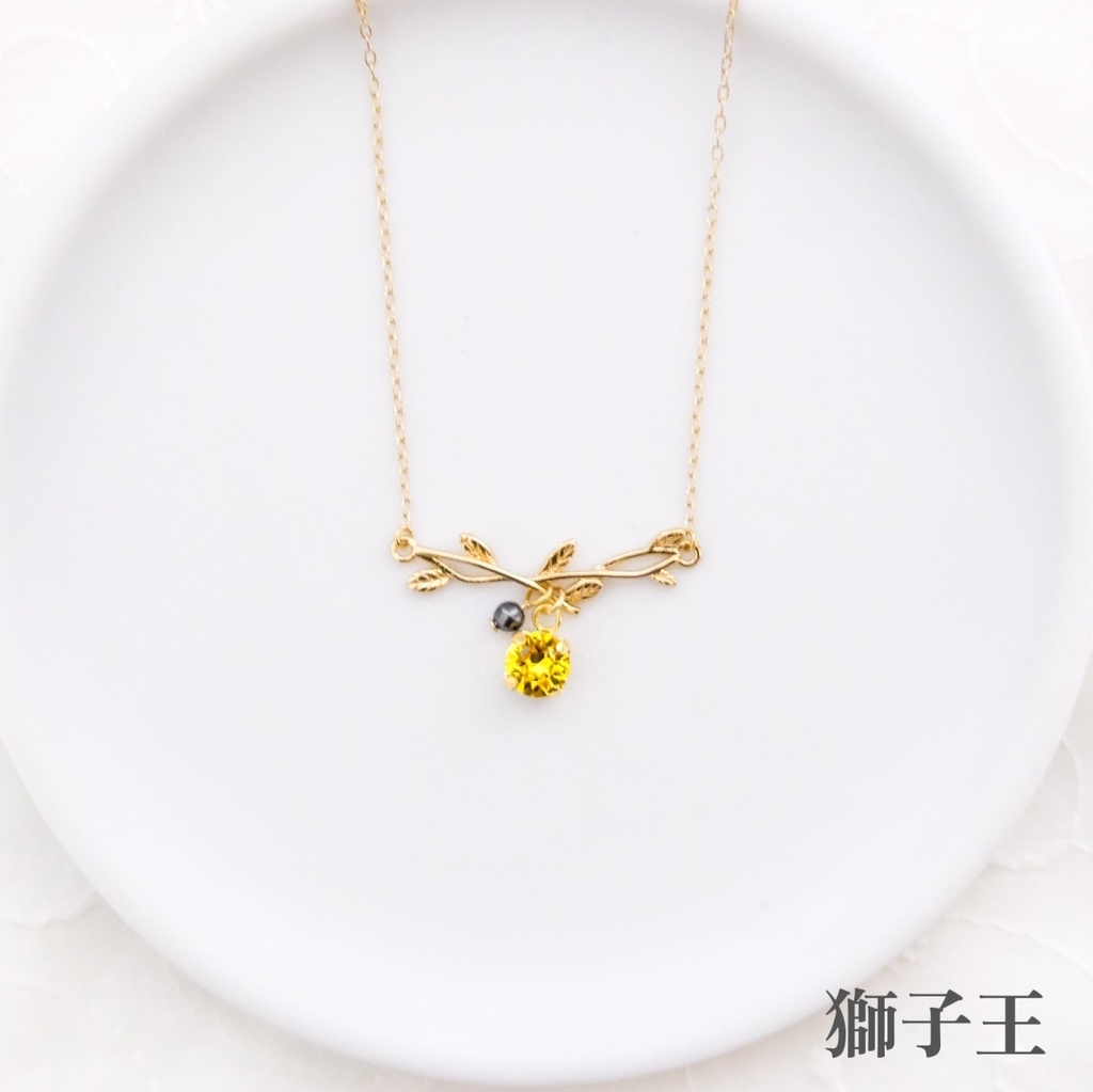 刀剣乱舞イメージ 小枝とクリスタルガラスのネックレス