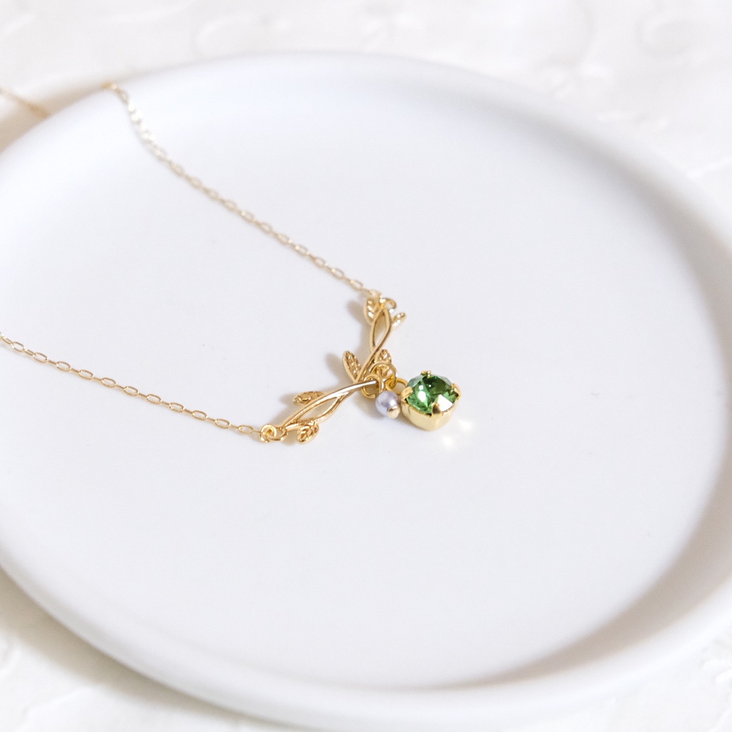 刀剣乱舞イメージ 小枝とクリスタルガラスのネックレス