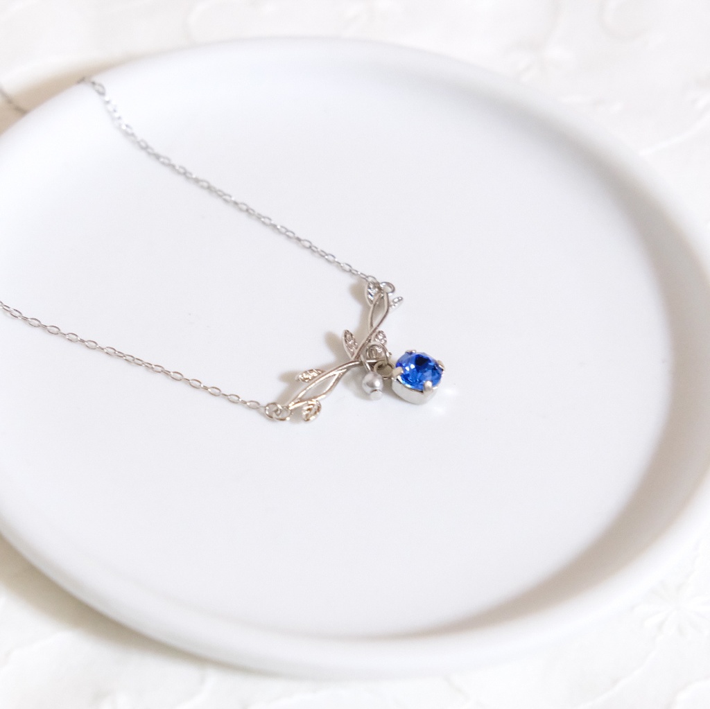 刀剣乱舞イメージ 小枝とクリスタルガラスのネックレス