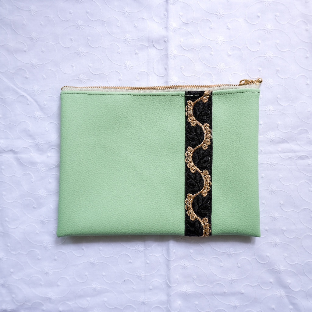 刀剣乱舞 フラットポーチ フェイクレザーver. 山姥切国広 髭切 膝丸