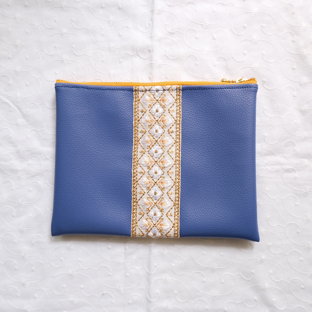 刀剣乱舞 フラットポーチ フェイクレザーver. 山姥切国広 髭切 膝丸