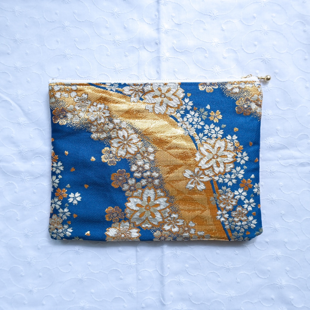 刀剣乱舞 金襴ver. フラットポーチ 大倶利伽羅 山姥切国広