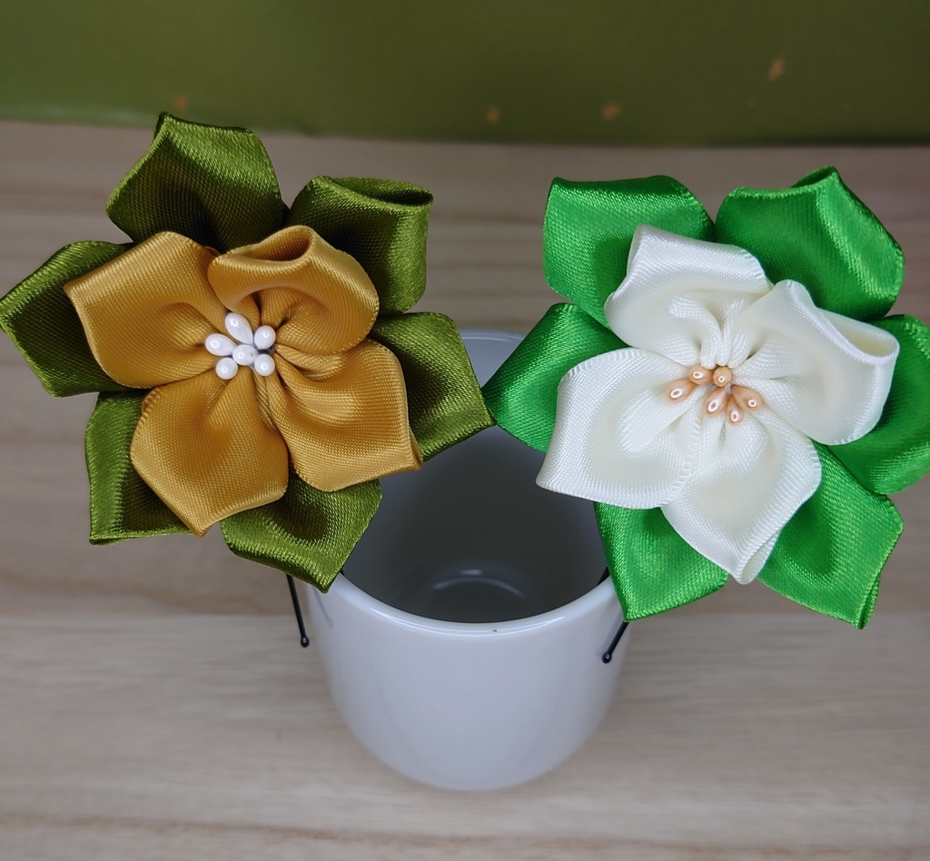 四弁花のミニかんざし 2本セット