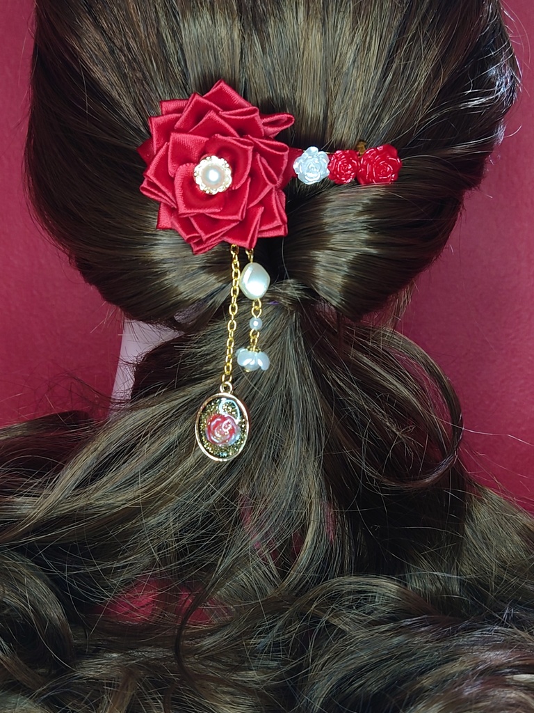 ツイステ ハーツラビュル イメージバレッタ