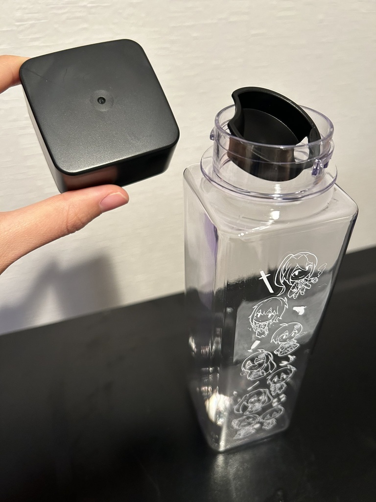 悪ノスクエアクリアボトル