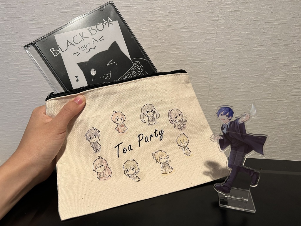 悪ノフラットポーチ