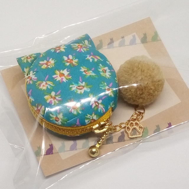 リバティ生地★猫耳マカロンポーチ#18