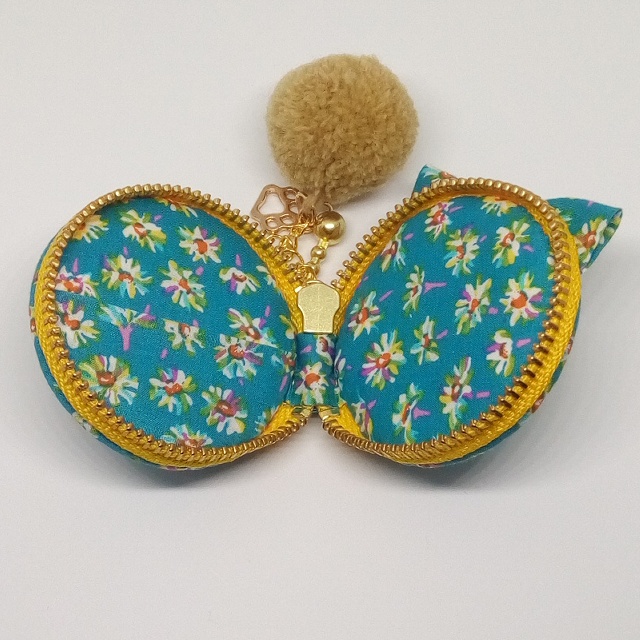 リバティ生地★猫耳マカロンポーチ#18