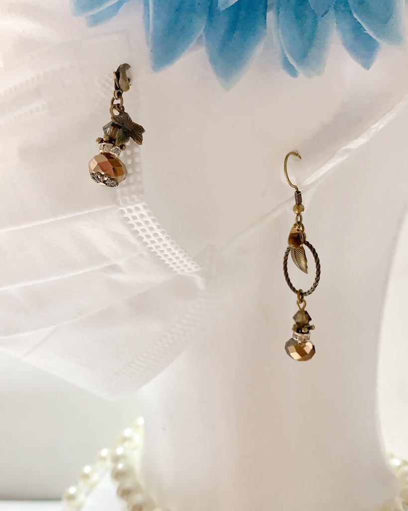 ツイステ サバナクロー寮 イメージピアス