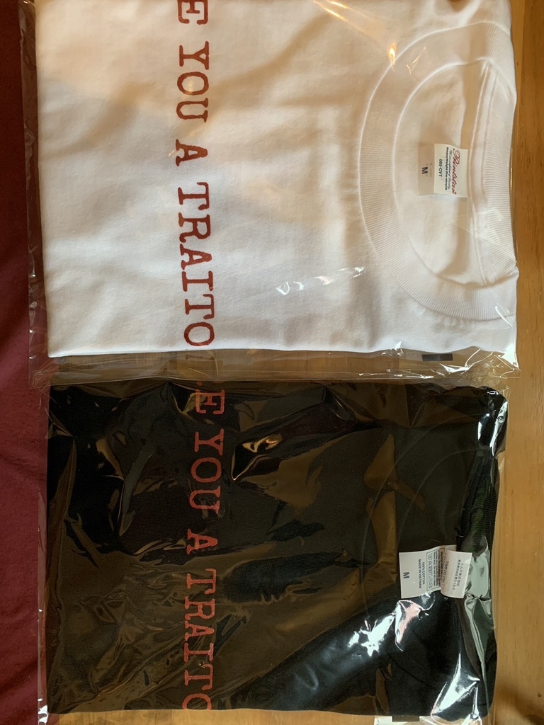 バンドロゴ入りTシャツ(白・黒)